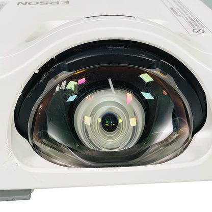Epson PowerLite 530 3200 Lumens XGA 3LCD Short Throw Classroom & Office Projector HDMI