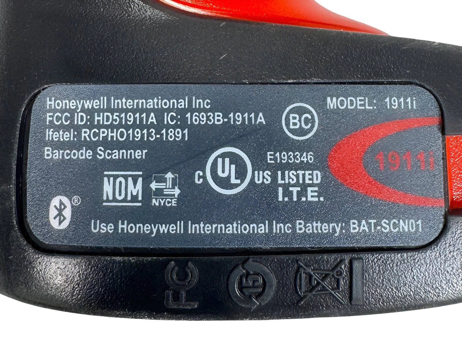 Honeywell Granit 1911i scanner serial number and regulatory label