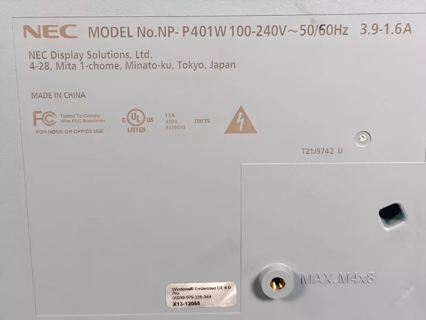 NEC P401W 3LCD Projector for Home Theatre WXGA FHD 4,000 Lumens - TeKswamp