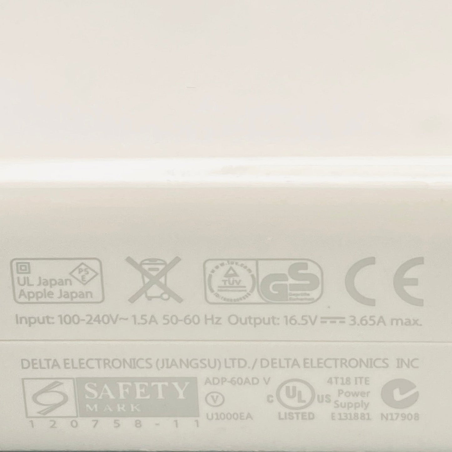 Original Apple 60W MagSafe 2 Power Adapter A1435 – 16.5V 3.65A Charger