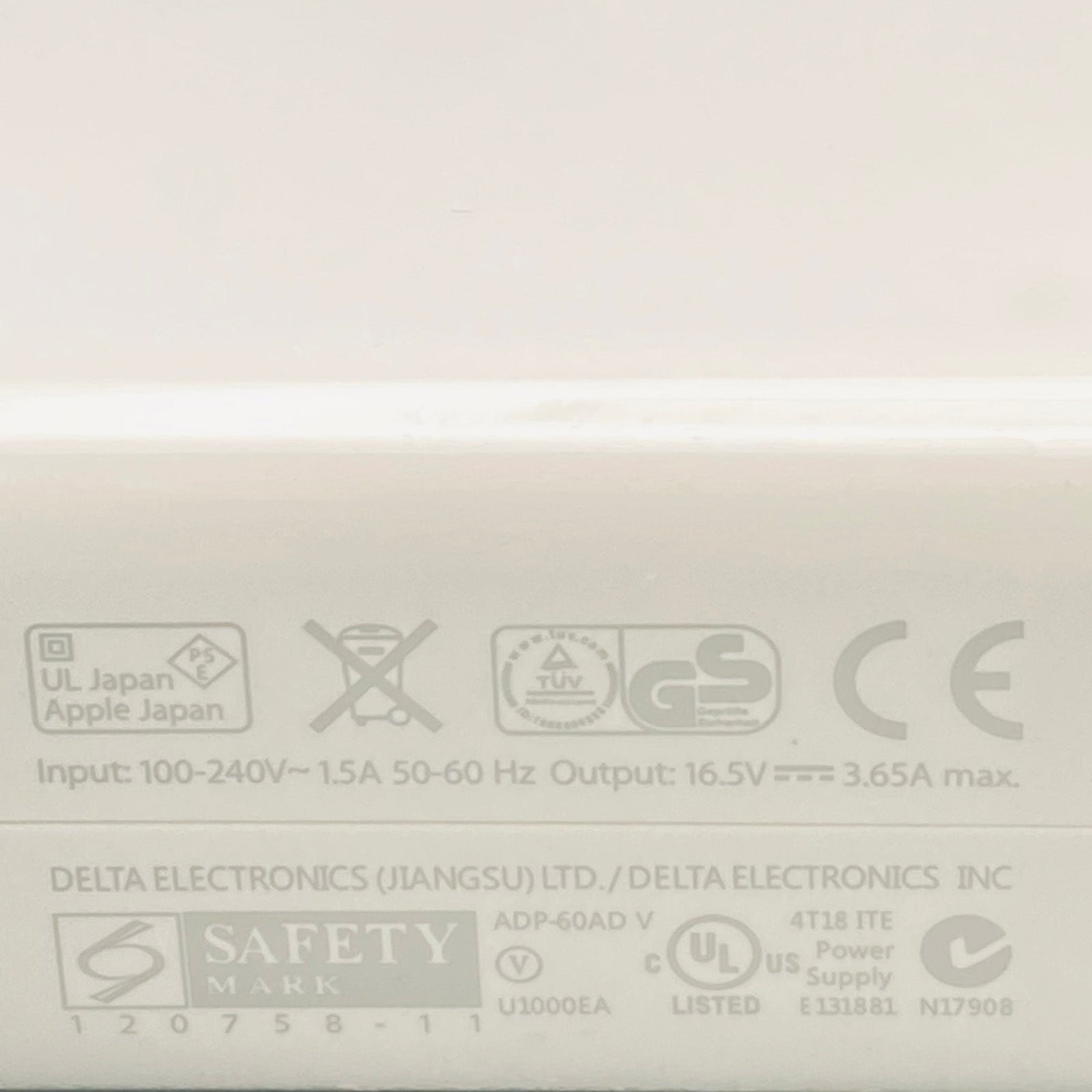 Original Apple 60W MagSafe 2 Power Adapter A1435 – 16.5V 3.65A Charger