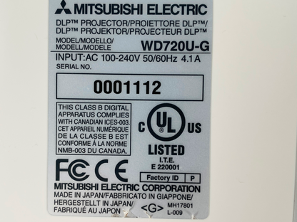 Mitsubishi WD720U-G DLP Projector 4,300 Lumens PC 3D Ready
