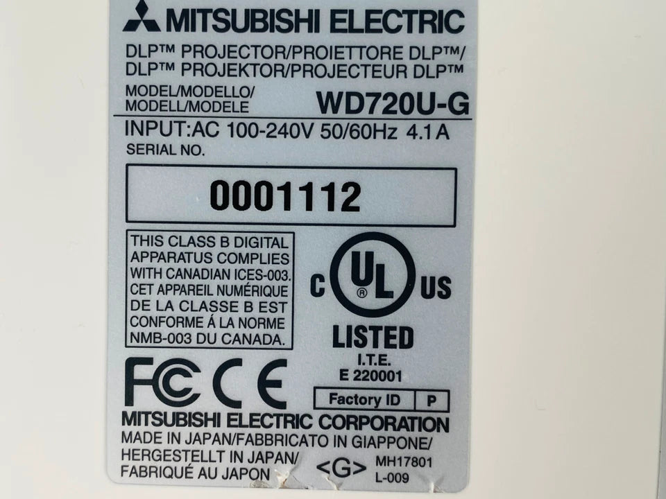 Mitsubishi WD720U-G DLP 4K Projector 4300 Lumens Quiet Operation PC 3D Ready