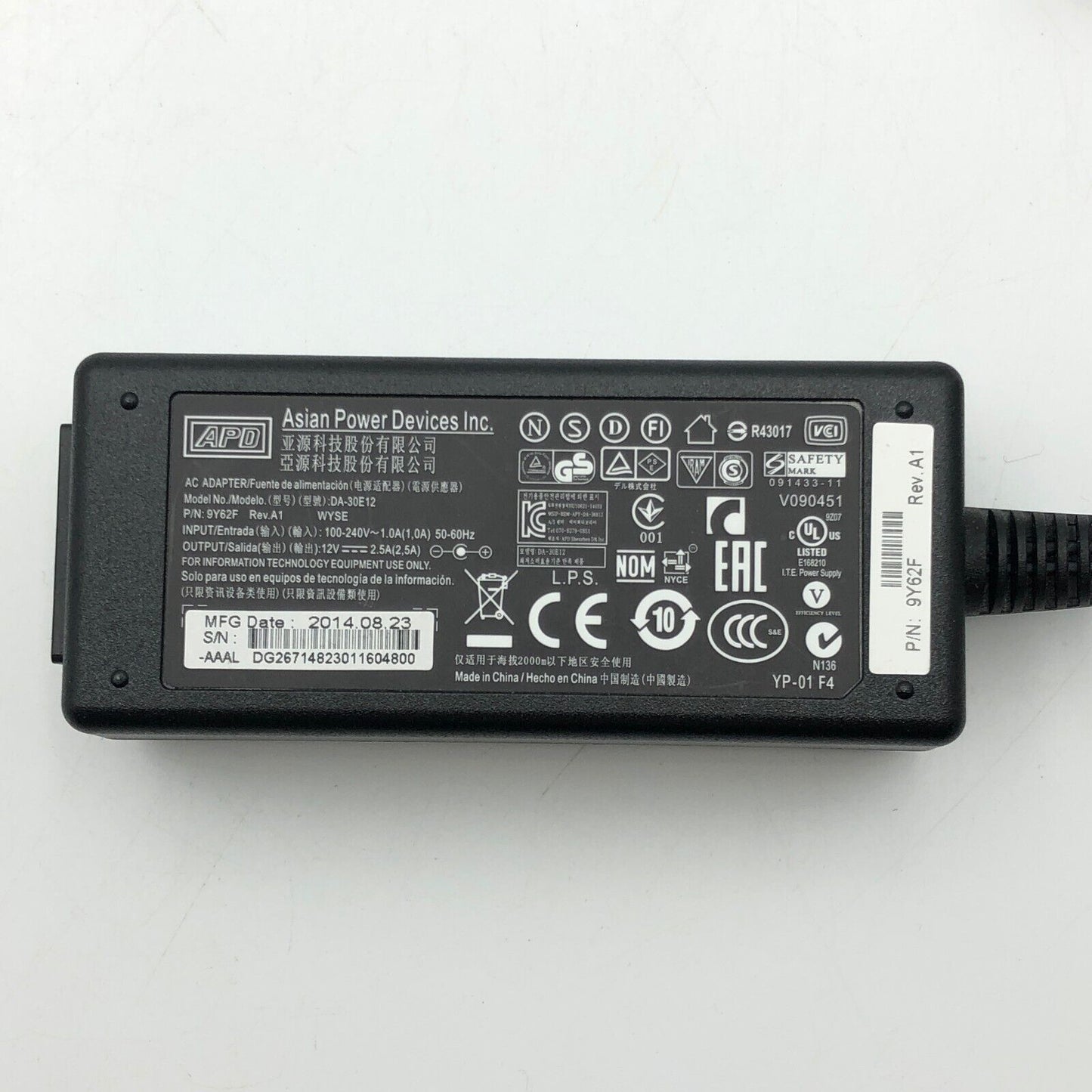 Genuine APD DA-30E12 100-240V DC 12V 2.5A - 5.5*2.1 mm Power Supply Adapter w/Cord